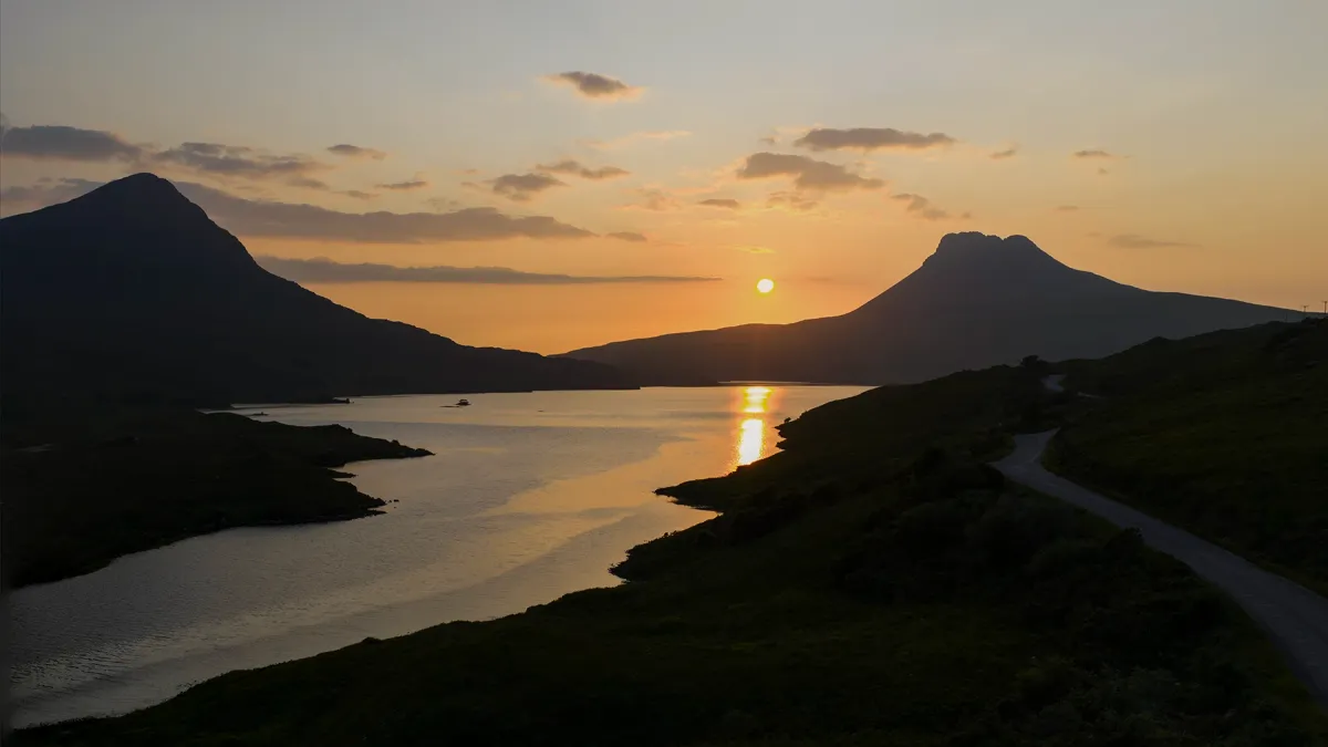 Solstice sunset over Stac Pollaidh